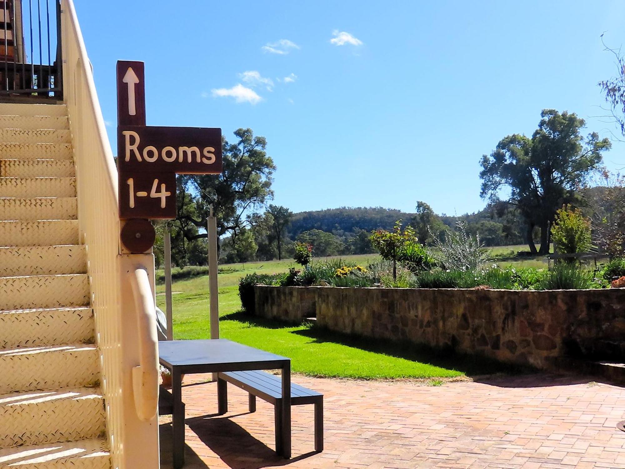 Pilliga Pottery Creative Farmstay Coonabarabran Eksteriør bilde